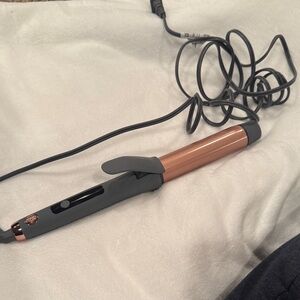 Copper and Black Curling Iron